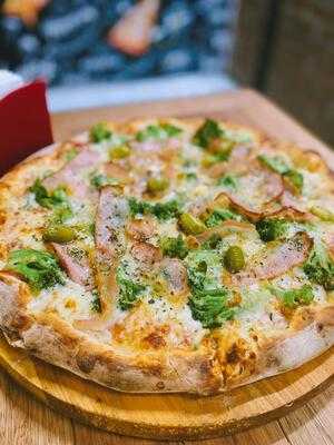 Pizzaria Santos Adonay