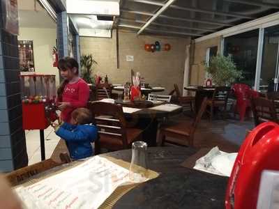 Don Pepperoni Pizzas E Lanches