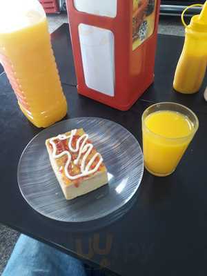 Padaria E Confeitaria Teixeira