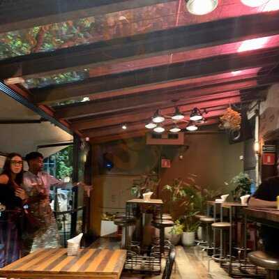 Periquita & Gin Club