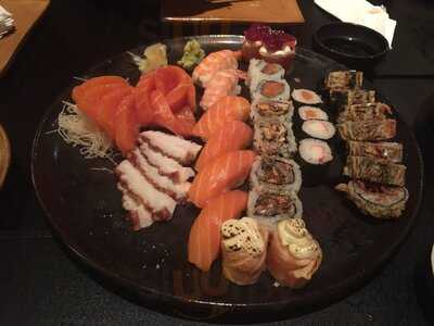 Bushido Restaurant & Lounge