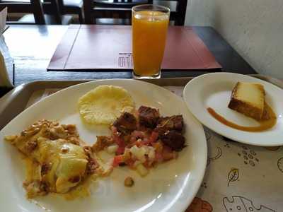 Esthilo Cafe E Restaurante