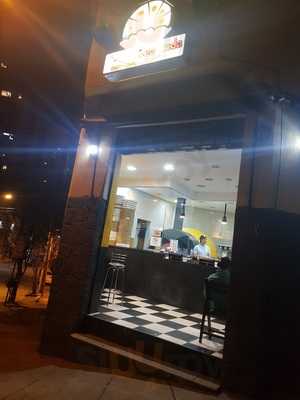 Donna Redonda Pizzeria E Rotisseria