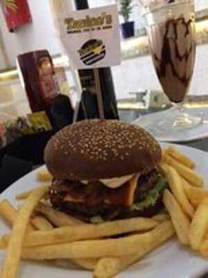 Tanino's Hamburgueria