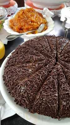 Docemotivo Rotisserie & Restaurante