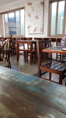 Docemotivo Rotisserie & Restaurante