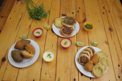 Cafe E Restaurante Aremi