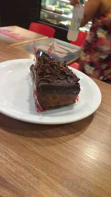 Padaria E Confeitaria Thianna