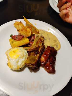 Padaria E Confeitaria Thianna