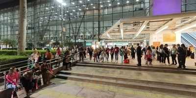 Preto E Branco Pasta E Grill