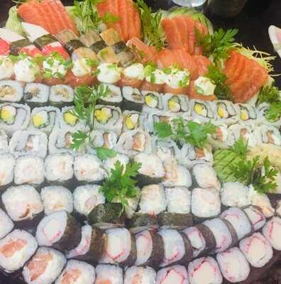 Berg Sushi Culinária Japonesa