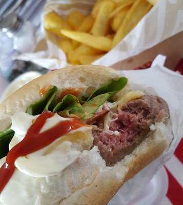 A Chapa Hamburgers - Santa Cruz