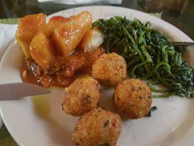 Quatro - Restaurante