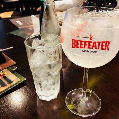 Coronel’s Grill Bar