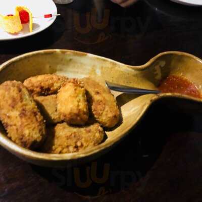 Coronel’s Grill Bar