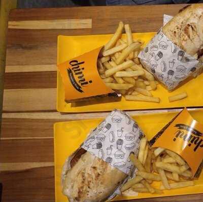 Chimi Choripanes Y Drinks