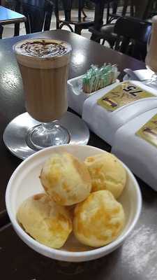 Padaria E Confeitaria Dos Amigos