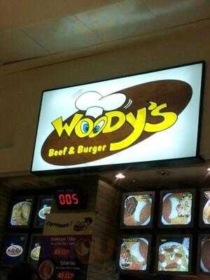 Woody's Beef & Burger