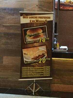 Woody's Beef & Burger