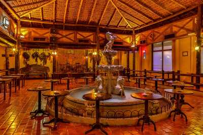 Sherlock & Dog Pompéia