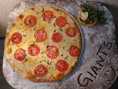 Giants Esfiharia E Pizzaria