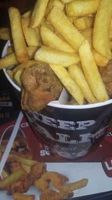 Lugs Batata Belga E Frango Frito