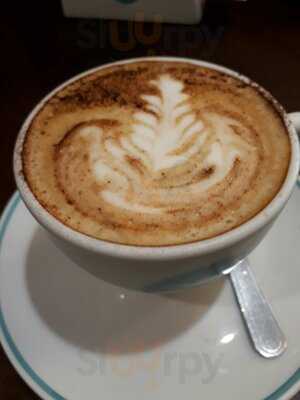 La Patria Café & Bistrô