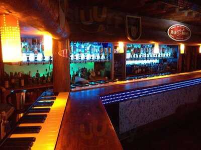 Mar Aberto Music Bar