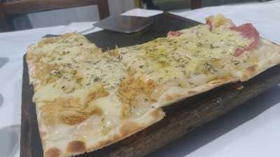 Quintal Pizza Metro