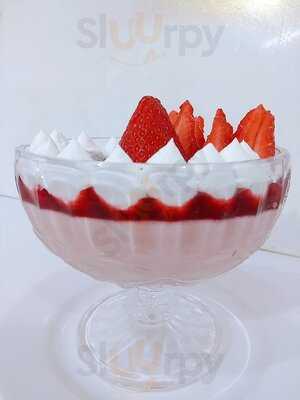 Brigadeiria & Algo Mais