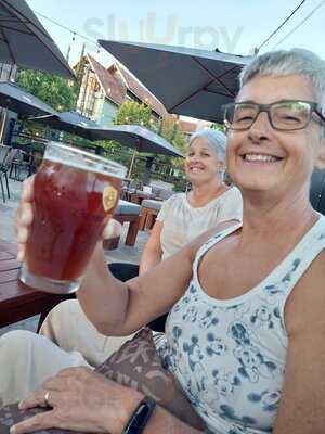 Gram Bier Downtown Pub & Beer Store