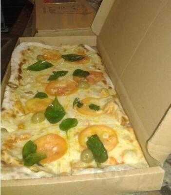 Ceravolo´s Casa Nostra Pizza De Metro