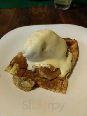 Ceravolo´s Casa Nostra Pizza De Metro