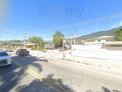 Ceravolo´s Casa Nostra Pizza De Metro