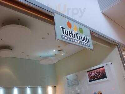 Tutti Frutti Frozen Yogurt
