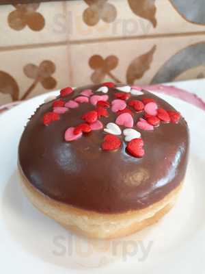 Divino Donuts
