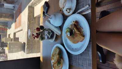 Café Com Leite Gastronomia E Restaurante