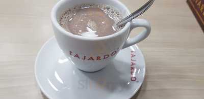Padaria E Confeitaria Fajardo