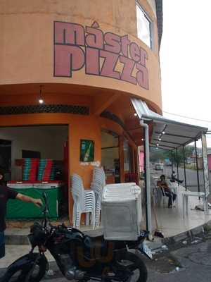 Varandinha Lanchonete E Pizzaria
