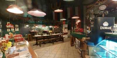 Pasta E Vino Pastaciutta