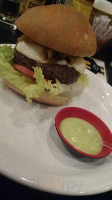 Hamma Burger & Beer