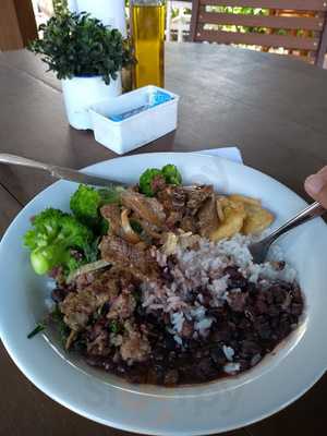 Quatro Estações Café E Bistrô