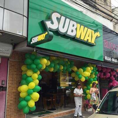 Subway Rua Santa Cruz