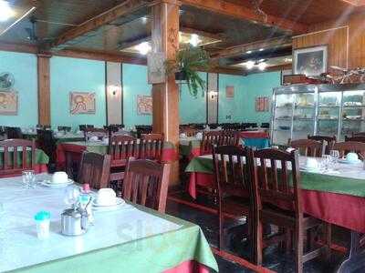 Green House Cafe Colonial