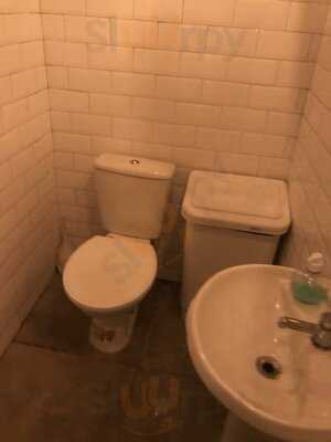 Veggie Raw Burger N Bar