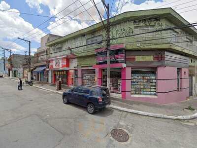 Caroline Paes E Doces