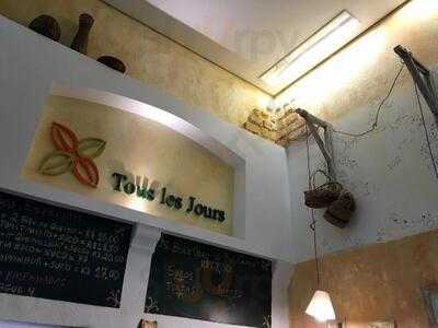Tous Les Jours Café