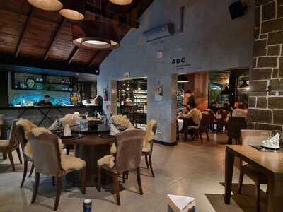 Tai Oriental Cuisine