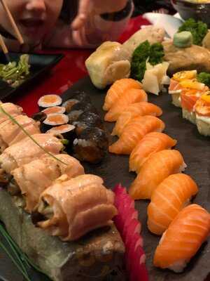 Minato Mirai Sushi & Temaki