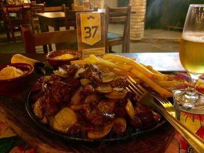 Agua De Coco Choperia E Grill